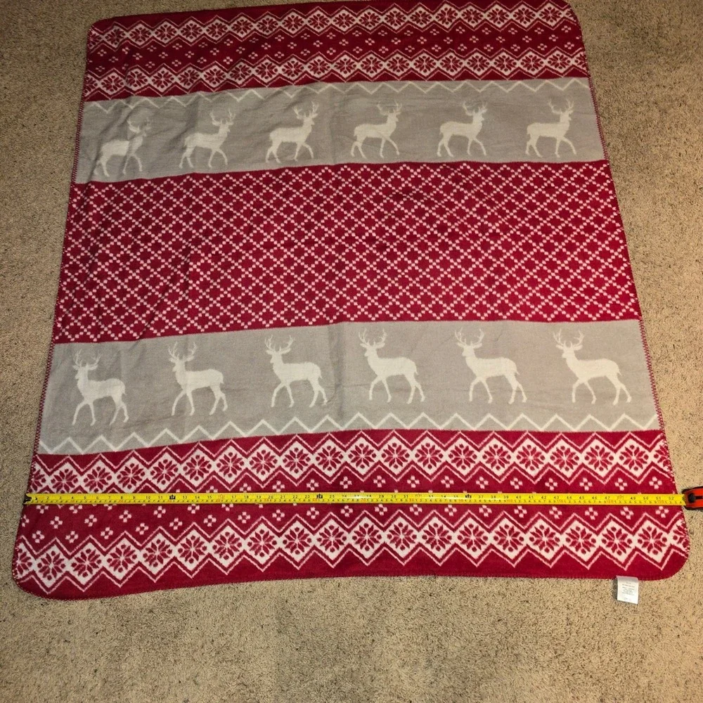 COTTON‎ EDITION Soft Red White Reindeer Blanket 60% Cotton Reversible 60